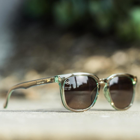 lenoor crown knockaround paso robles sunglasses aged sage amber